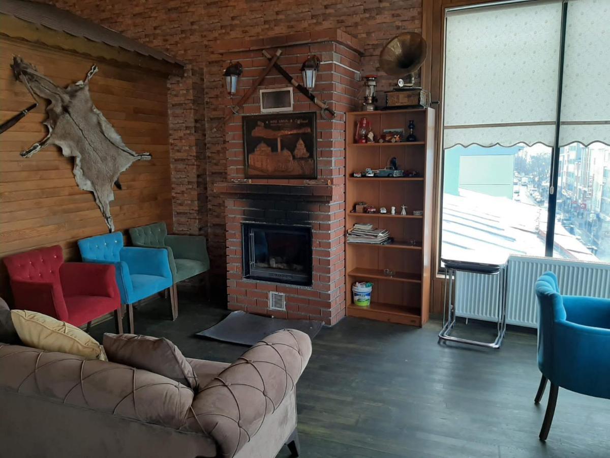 Hotel Kafkasya Kars Esterno foto