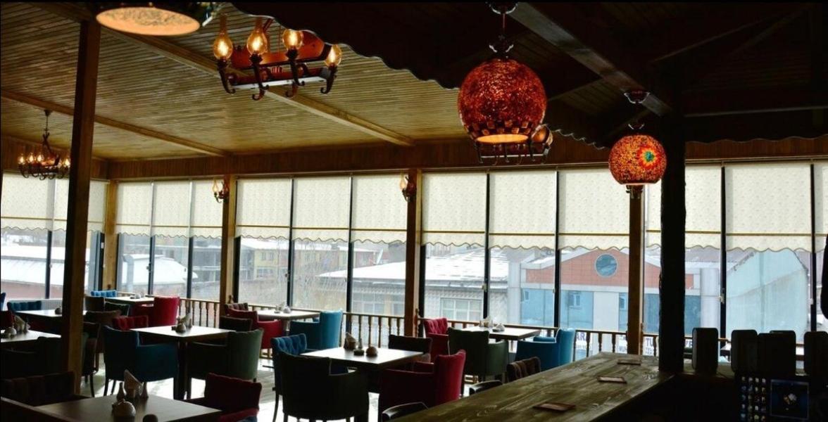Hotel Kafkasya Kars Esterno foto