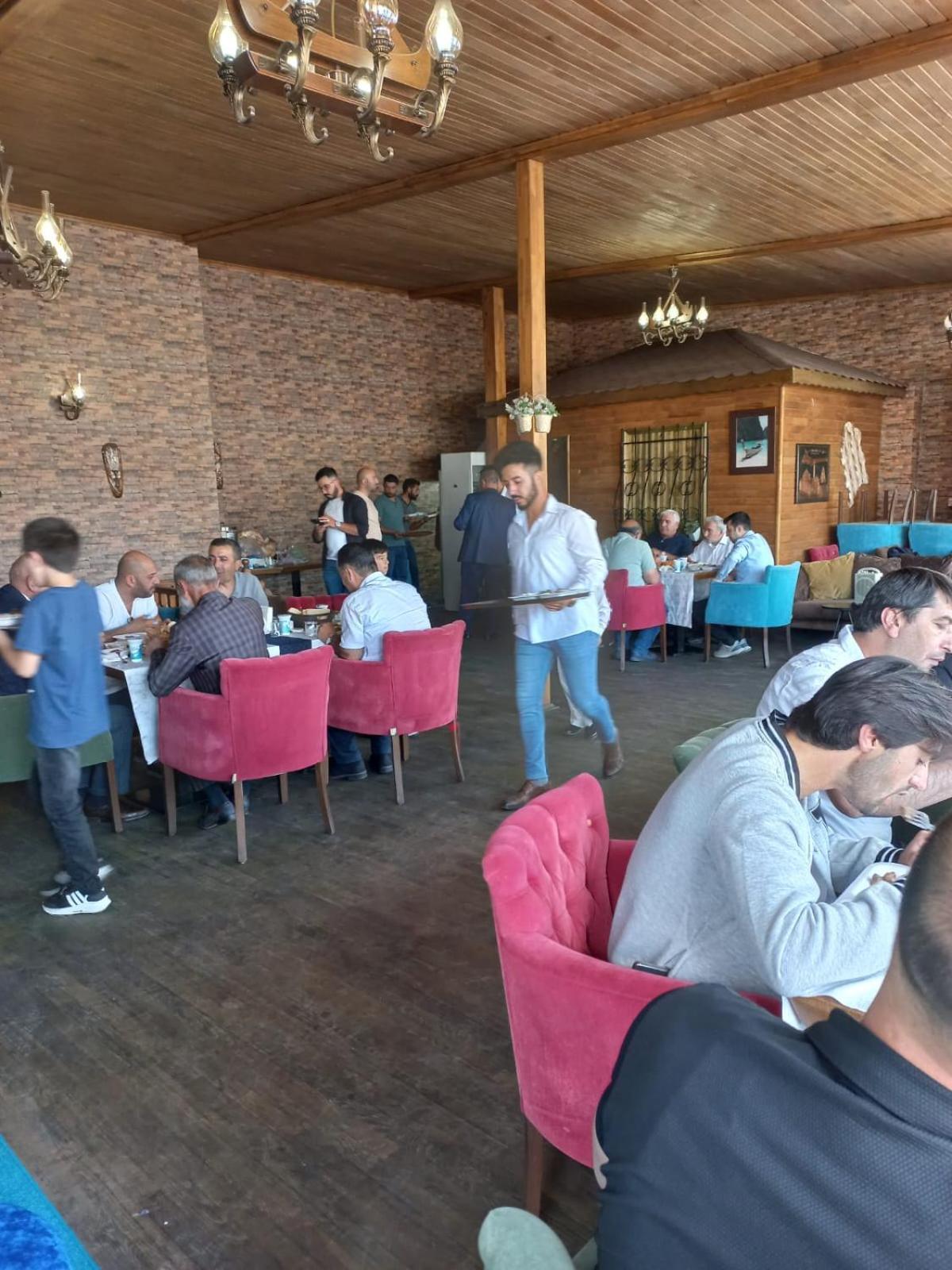 Hotel Kafkasya Kars Esterno foto