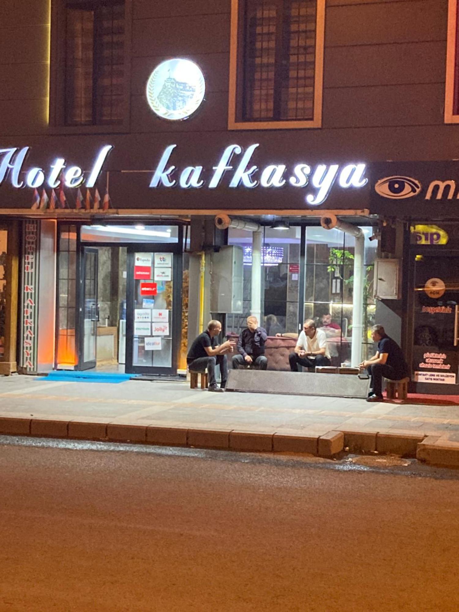 Hotel Kafkasya Kars Esterno foto