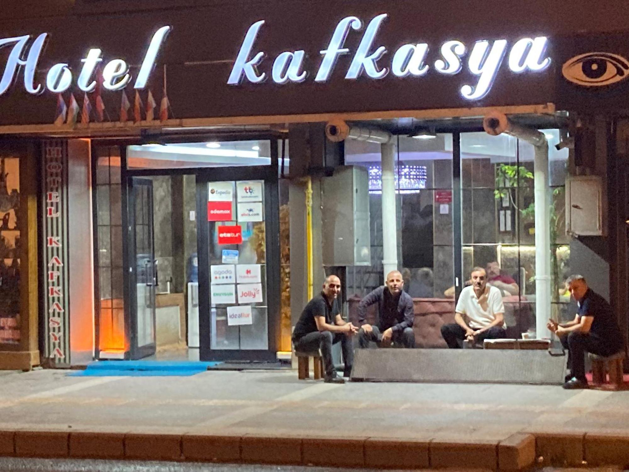Hotel Kafkasya Kars Esterno foto