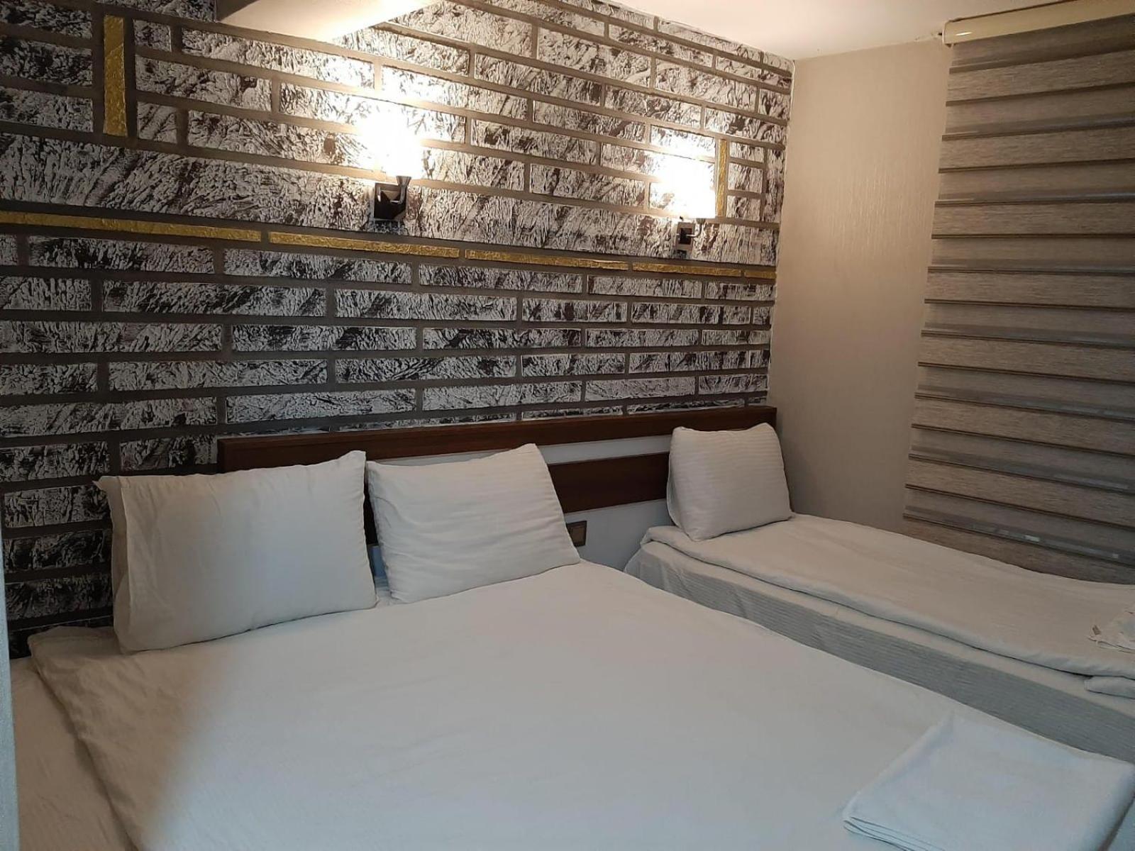 Hotel Kafkasya Kars Esterno foto
