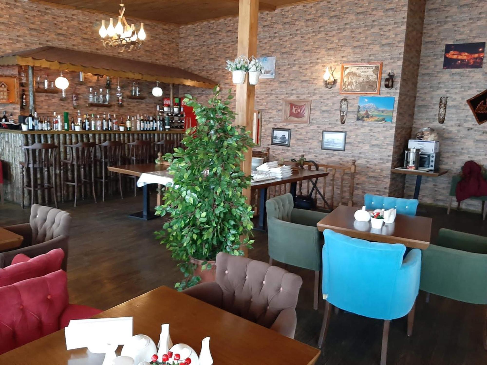 Hotel Kafkasya Kars Esterno foto