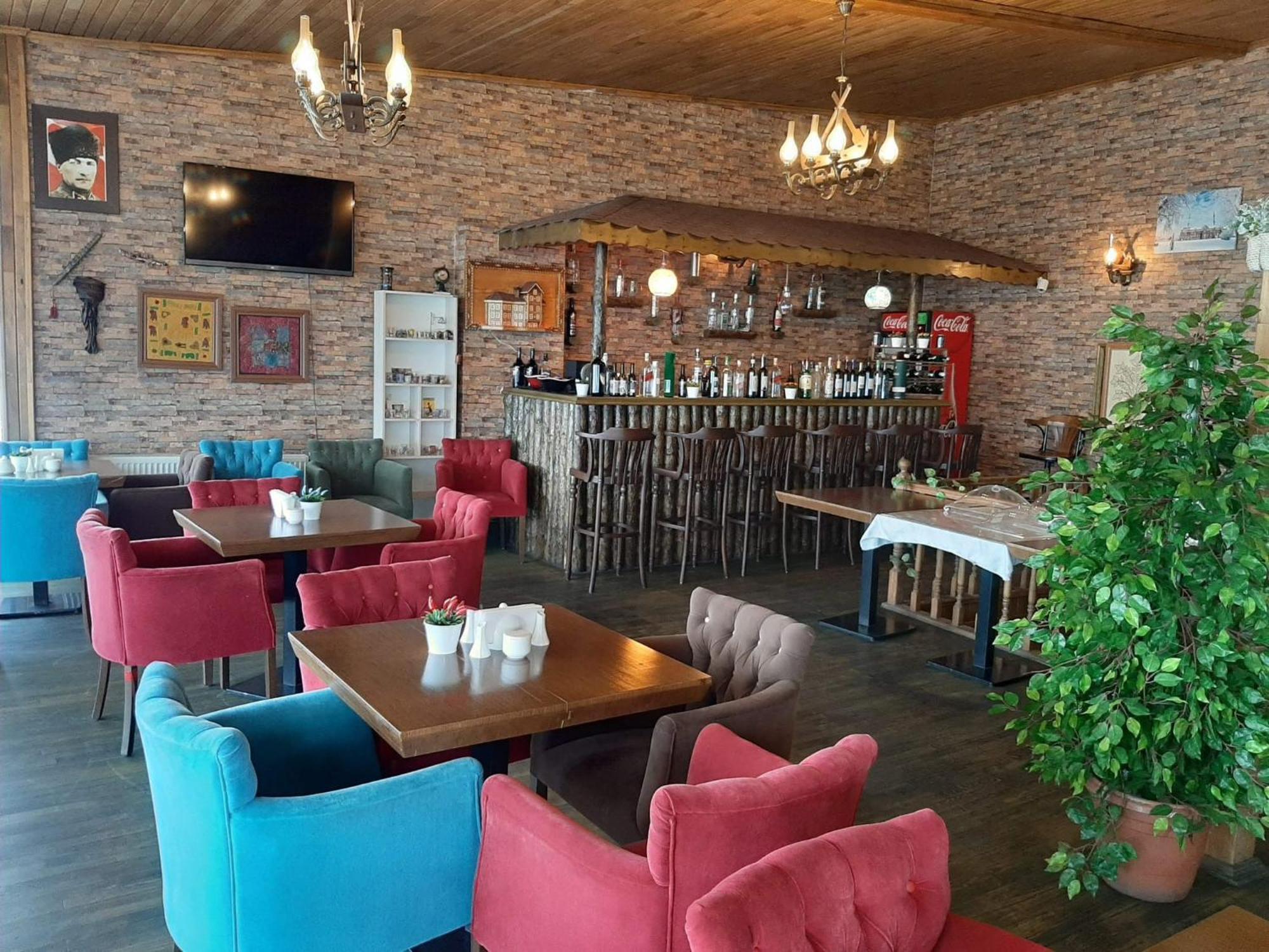 Hotel Kafkasya Kars Esterno foto